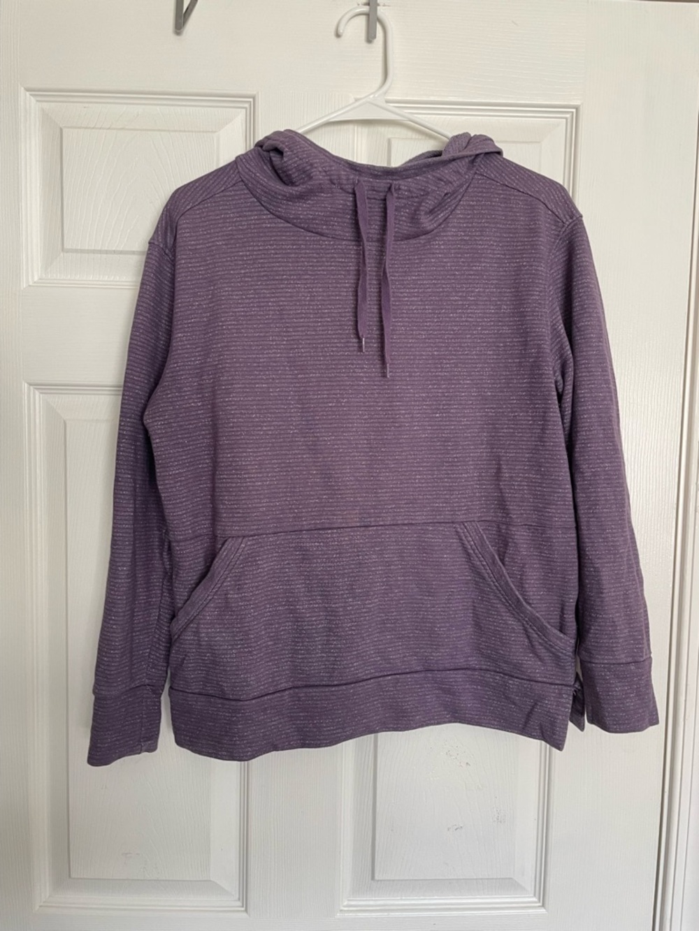 Champion Women’s Medium Lavender Purple Turtle Neck Hoodie Sweatshirt